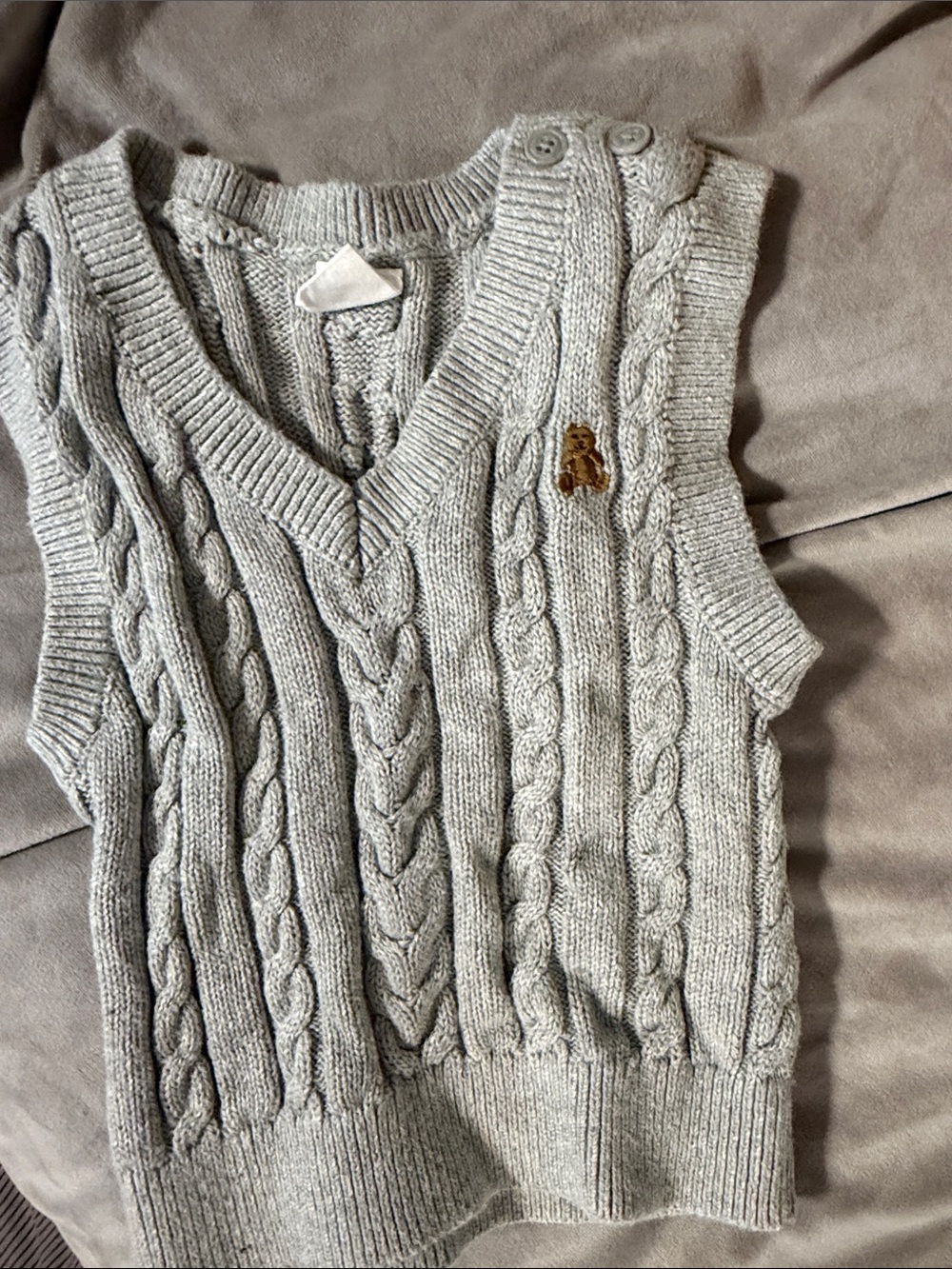 GAP Light Gray Cable Knit V-Neck Sweater Vest with Button Shoulder